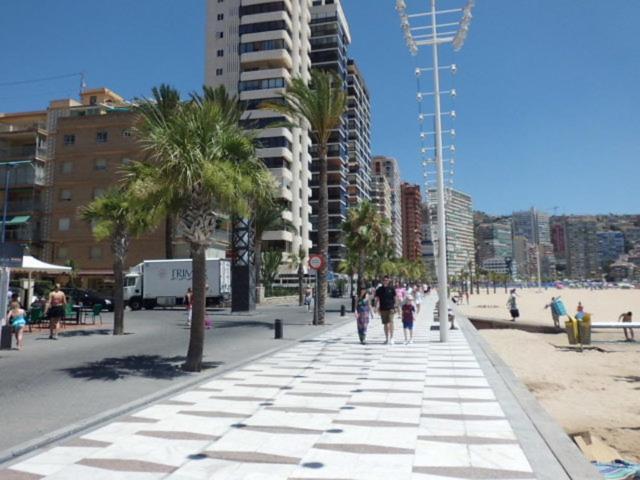 Disponible En Abril-Wifi-3Hab, 6 Pers, -Piscina, Aire Acondi-Parking Opcionable Extra Daire Benidorm Dış mekan fotoğraf