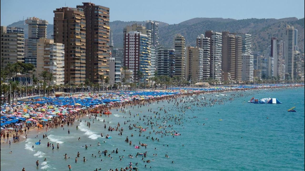 Disponible En Abril-Wifi-3Hab, 6 Pers, -Piscina, Aire Acondi-Parking Opcionable Extra Daire Benidorm Dış mekan fotoğraf