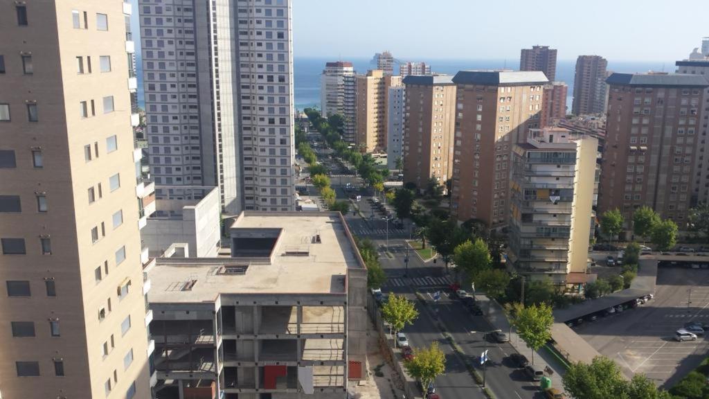 Disponible En Abril-Wifi-3Hab, 6 Pers, -Piscina, Aire Acondi-Parking Opcionable Extra Daire Benidorm Dış mekan fotoğraf